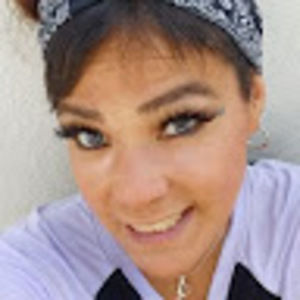 Meet your Posher, Raena